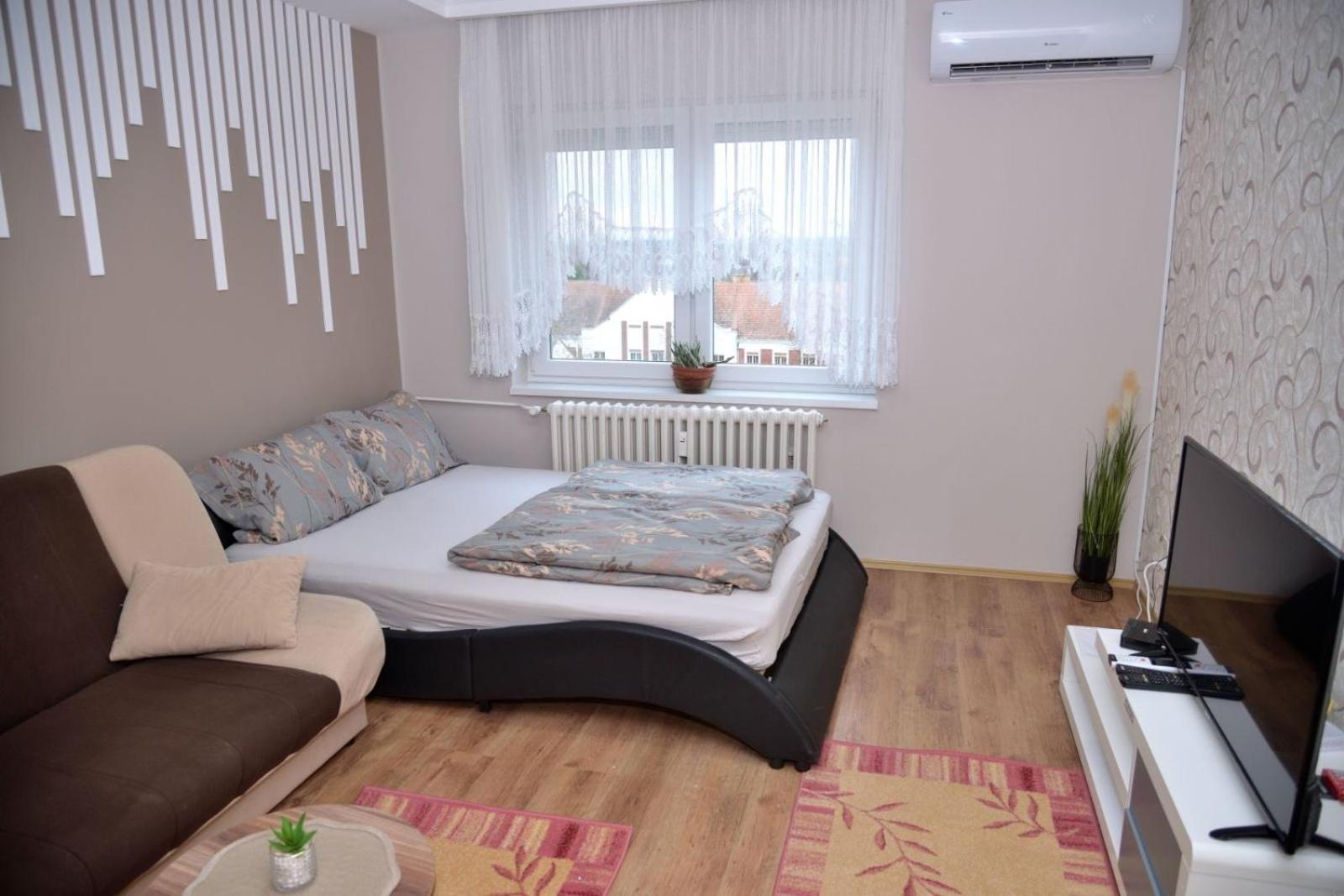 Apartman Ana Bečej Екстериор снимка